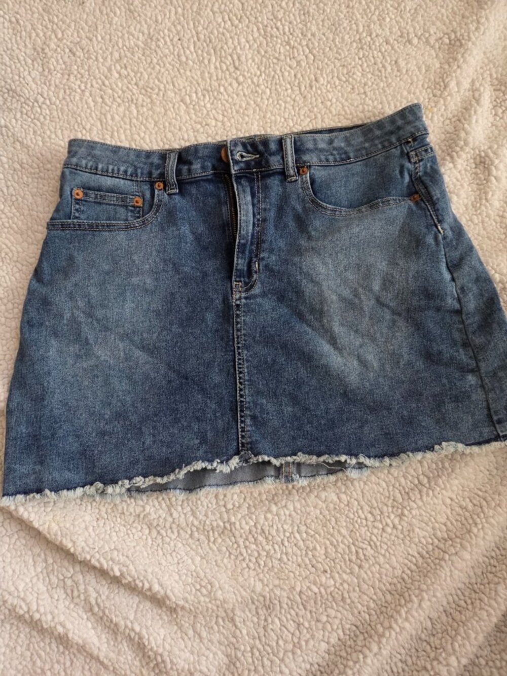 No Boundaries NOBO Mid Rise Denim Mini Skirt Size 15 Frayed Hem